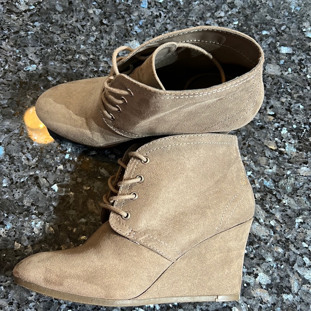 AZ Lexie Booties